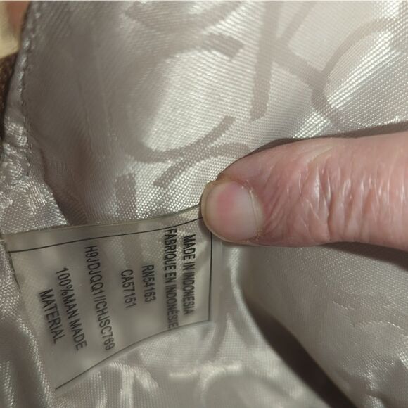 CALVIN KLEIN HAYDEN STYLE CROSSBODY BAG ITS A BEAUTY ♥️ - Picture 8 of 11